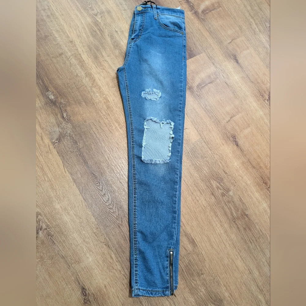 PrettyLittleThing Women's Skinny Blue Jeans Size 10 - Picture 4 of 8